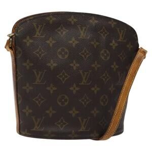 Chanel Matelasse Pouch